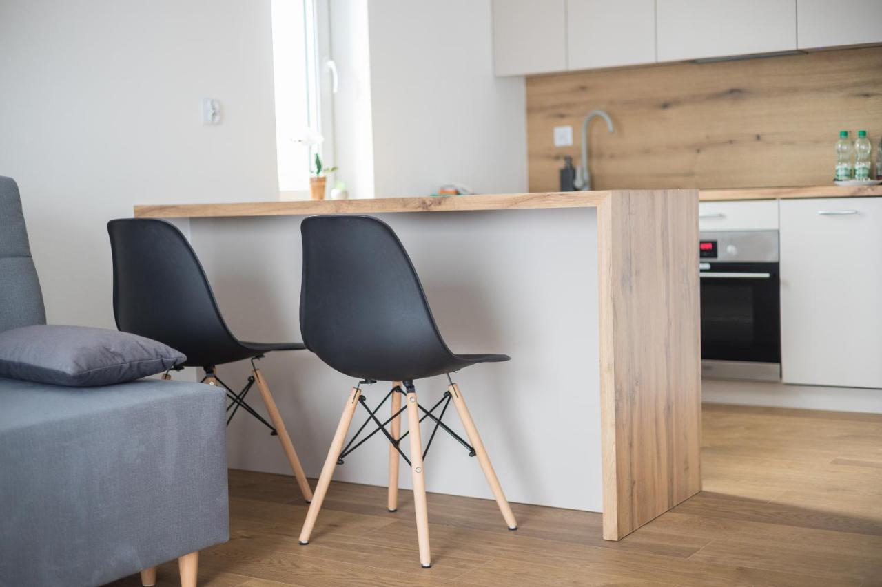 Hohome Comfy Apartments Варшава Екстер'єр фото