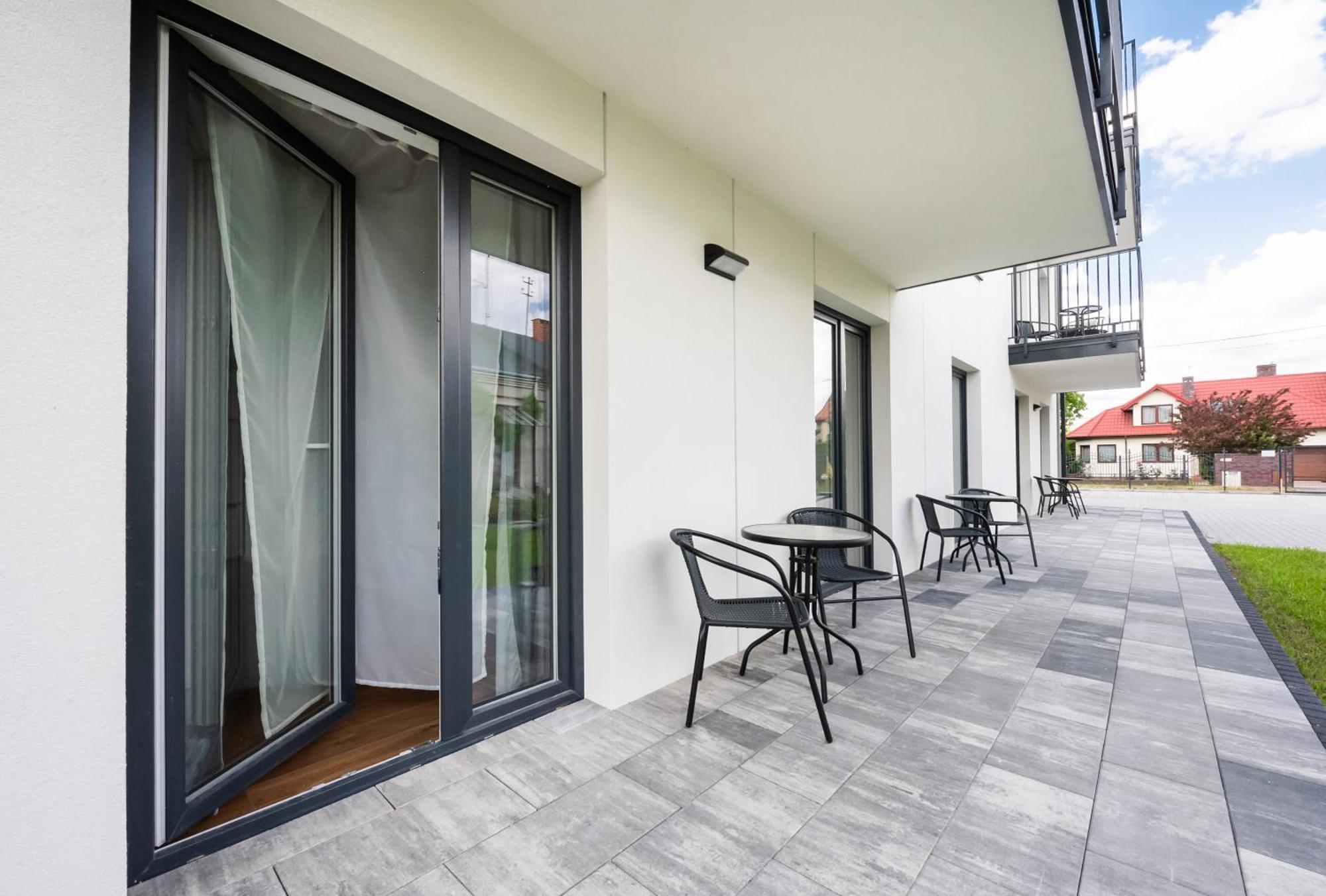Hohome Comfy Apartments Варшава Екстер'єр фото