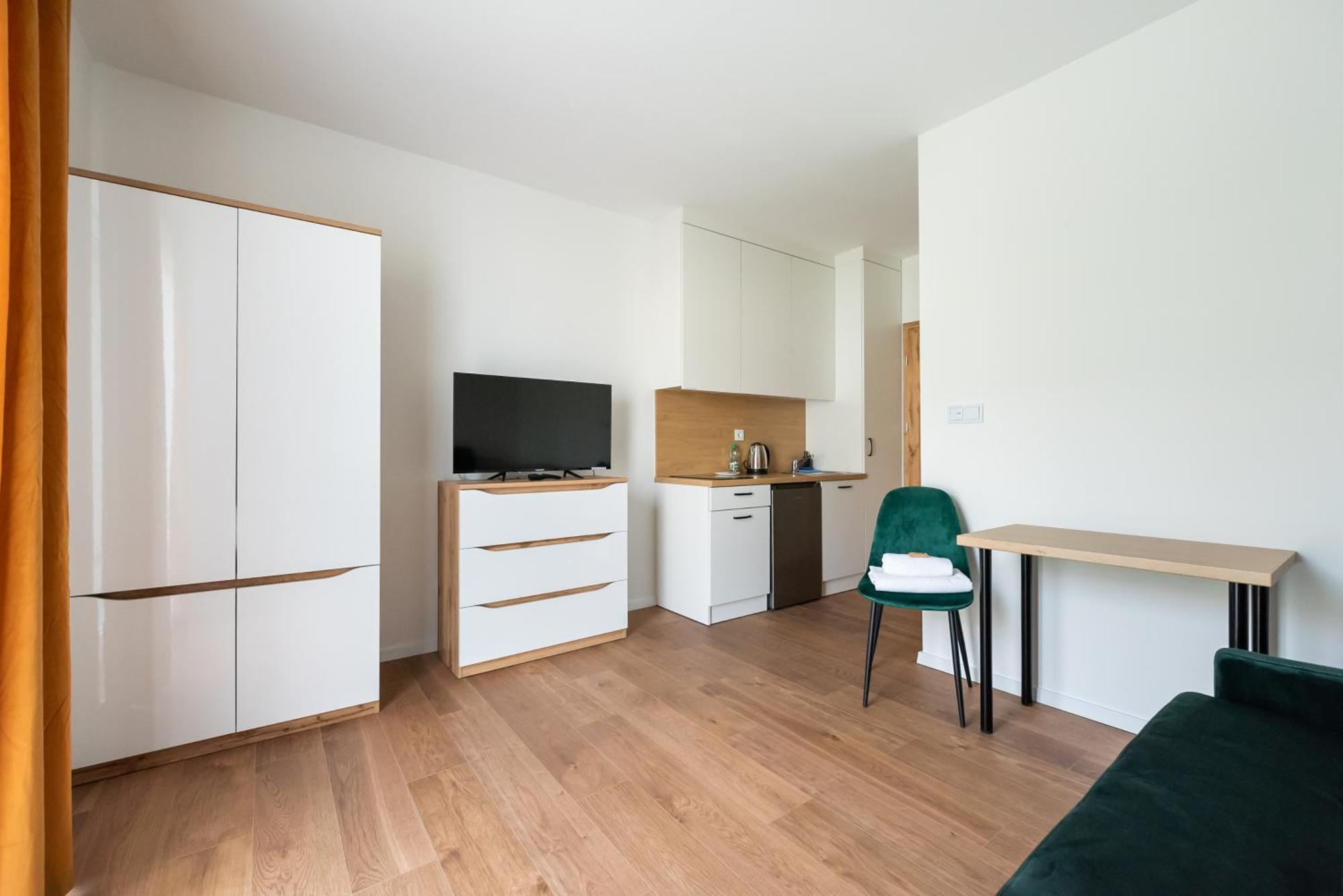 Hohome Comfy Apartments Варшава Екстер'єр фото